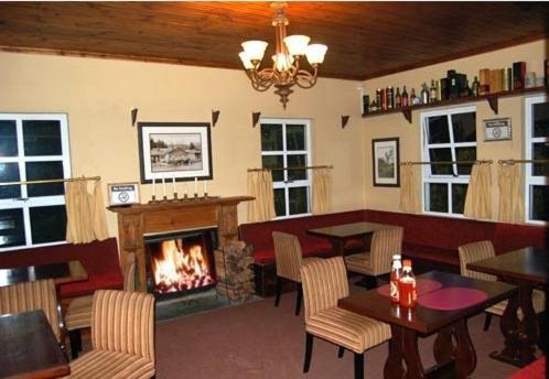 The Hogsback Inn Eksteriør bilde